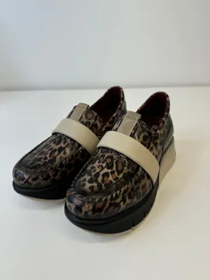 JOSE SAENZ Leopard Print Loafers