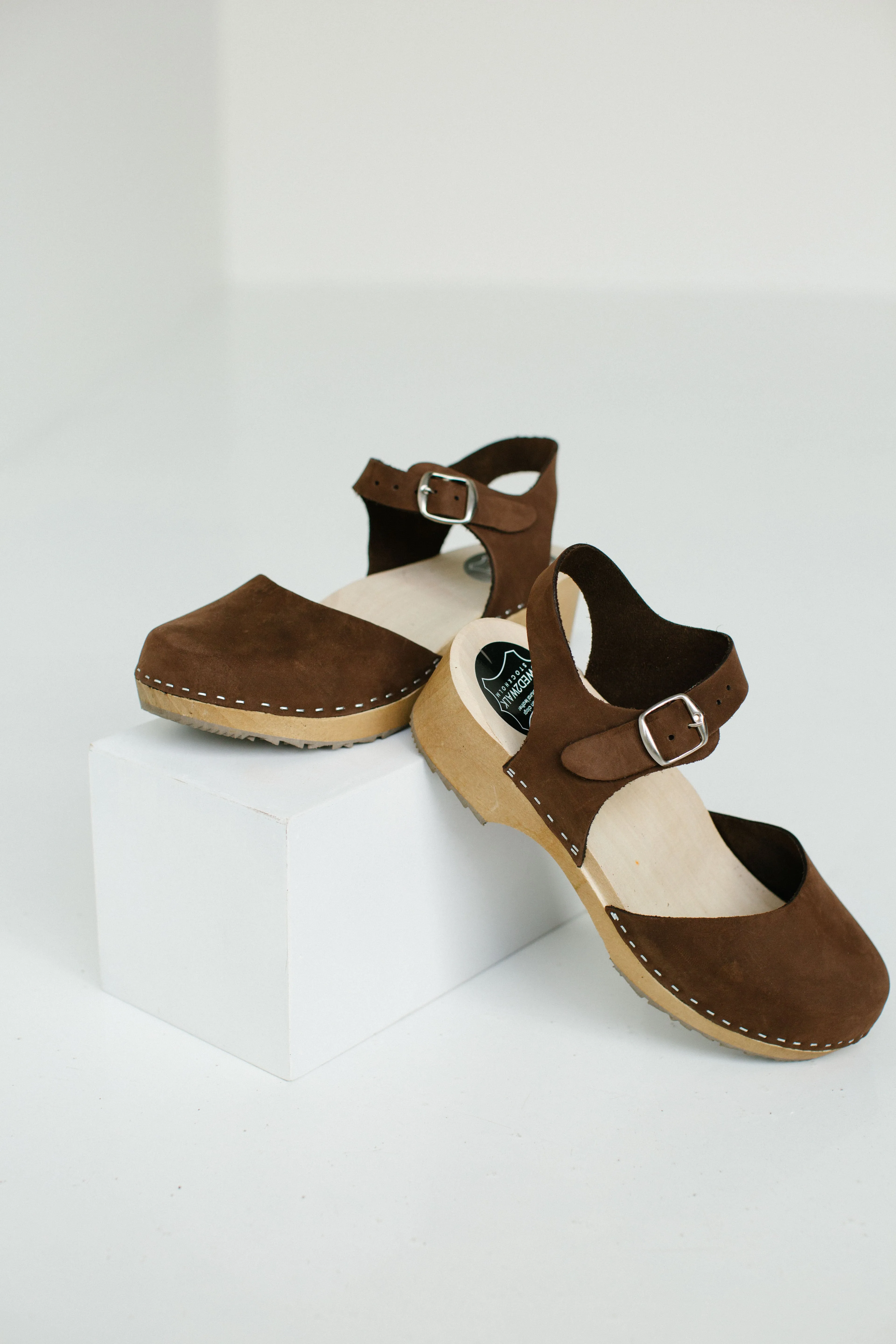 'Stockholm' Wood Heel Clogs in Deep Brown